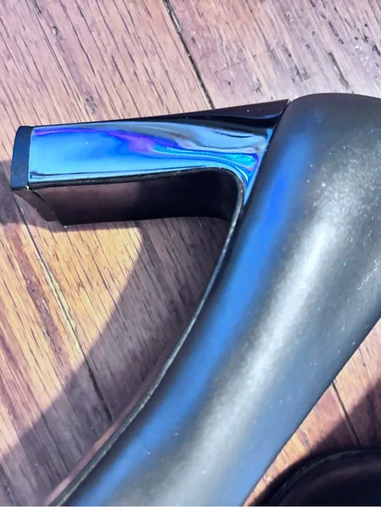 Amalfi Black with hint of deep Midnight Blue Block Heel Pumps - Picture 4 of 8